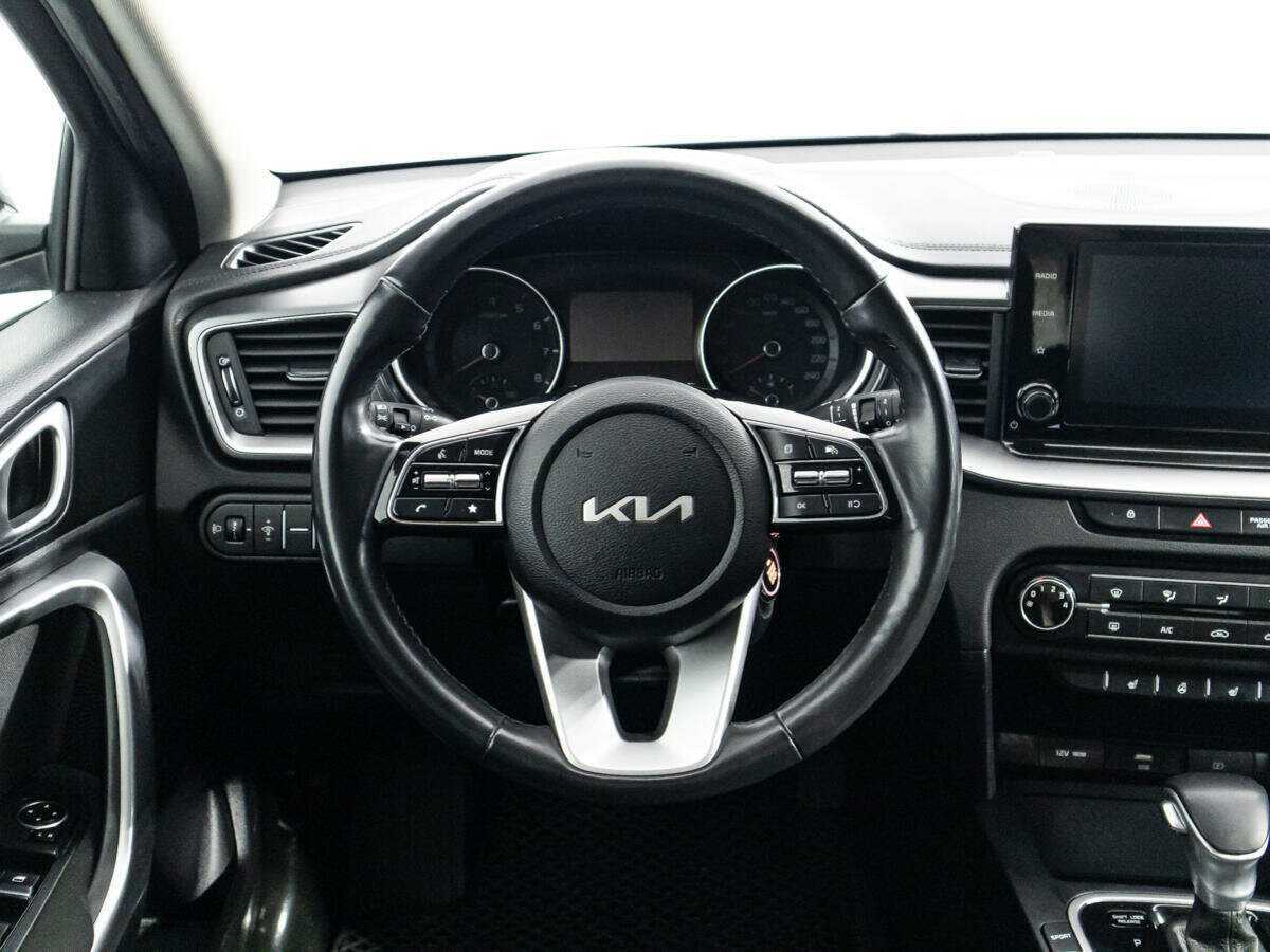 Kia Ceed, 2022 Фото №21