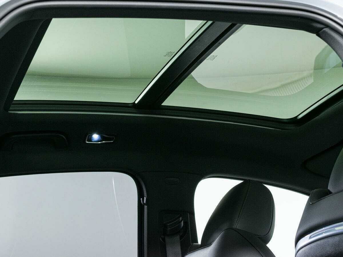 Geely Tugella, 2022 Фото №12