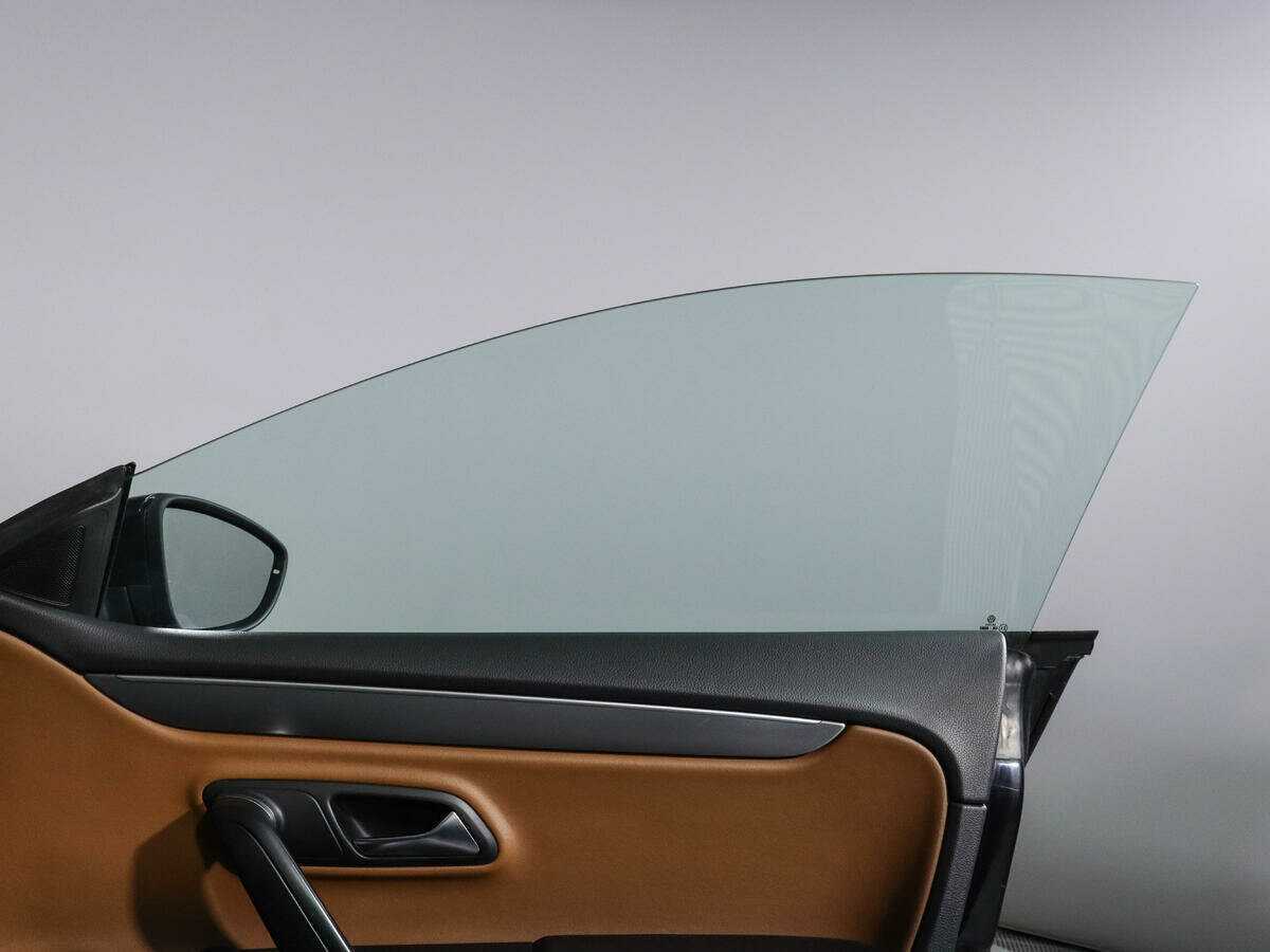 Volkswagen Passat CC, 2013 Фото №14