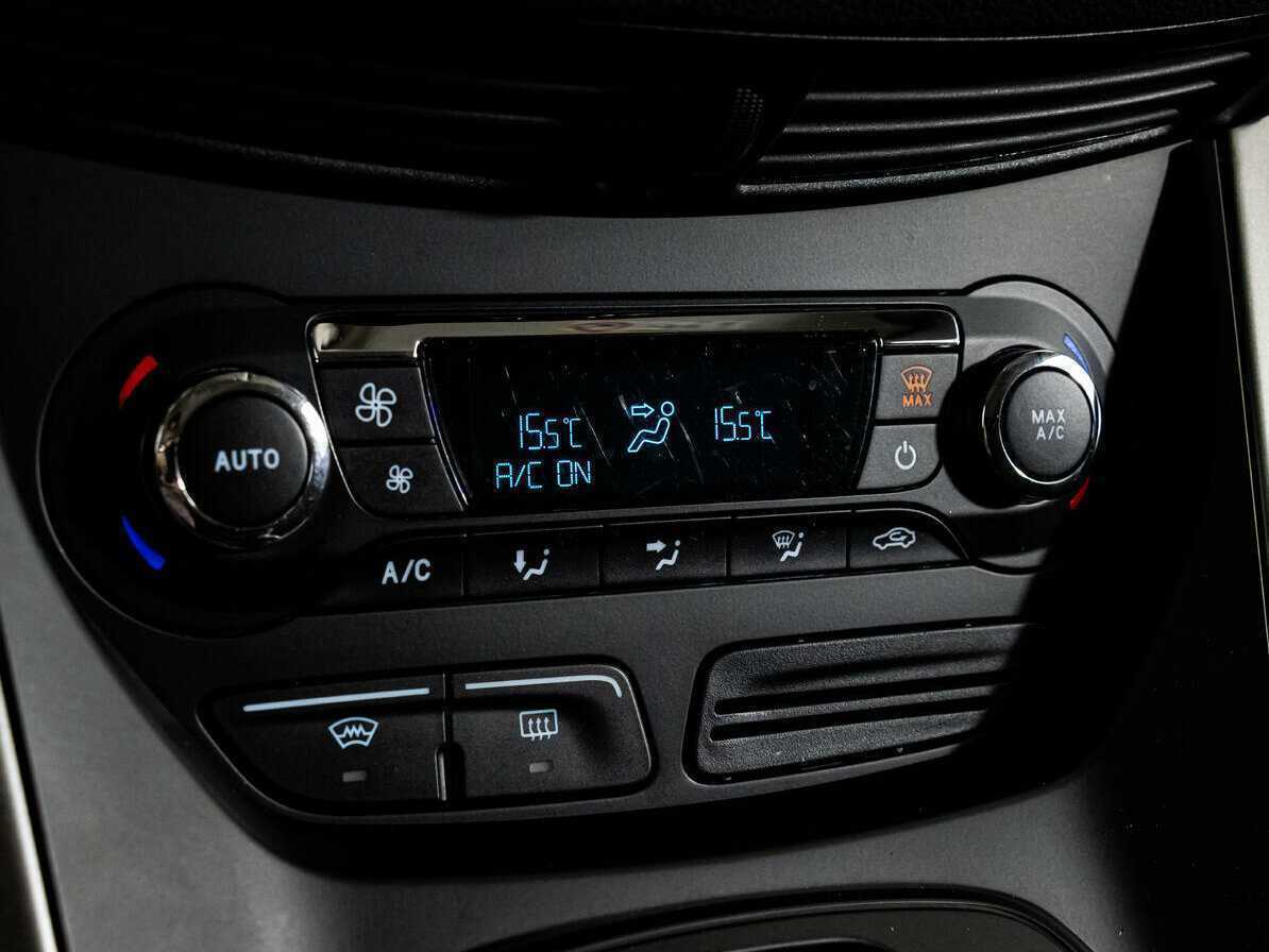 Ford Kuga, 2014 Фото №13