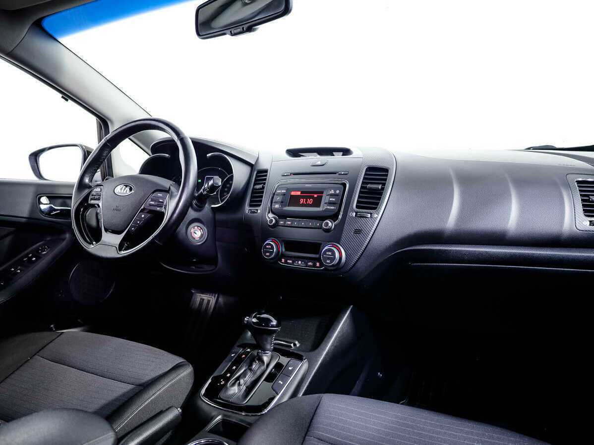 Kia Cerato, 2018 Фото №8