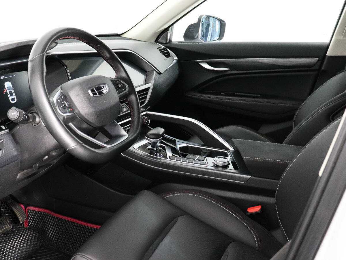 Geely Tugella, 2021 Фото №11