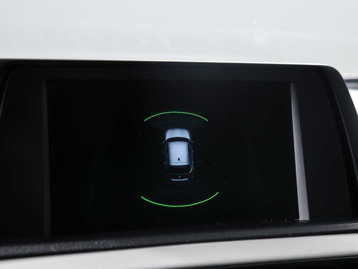 BMW 1 серии 118i, 2018 Фото №13