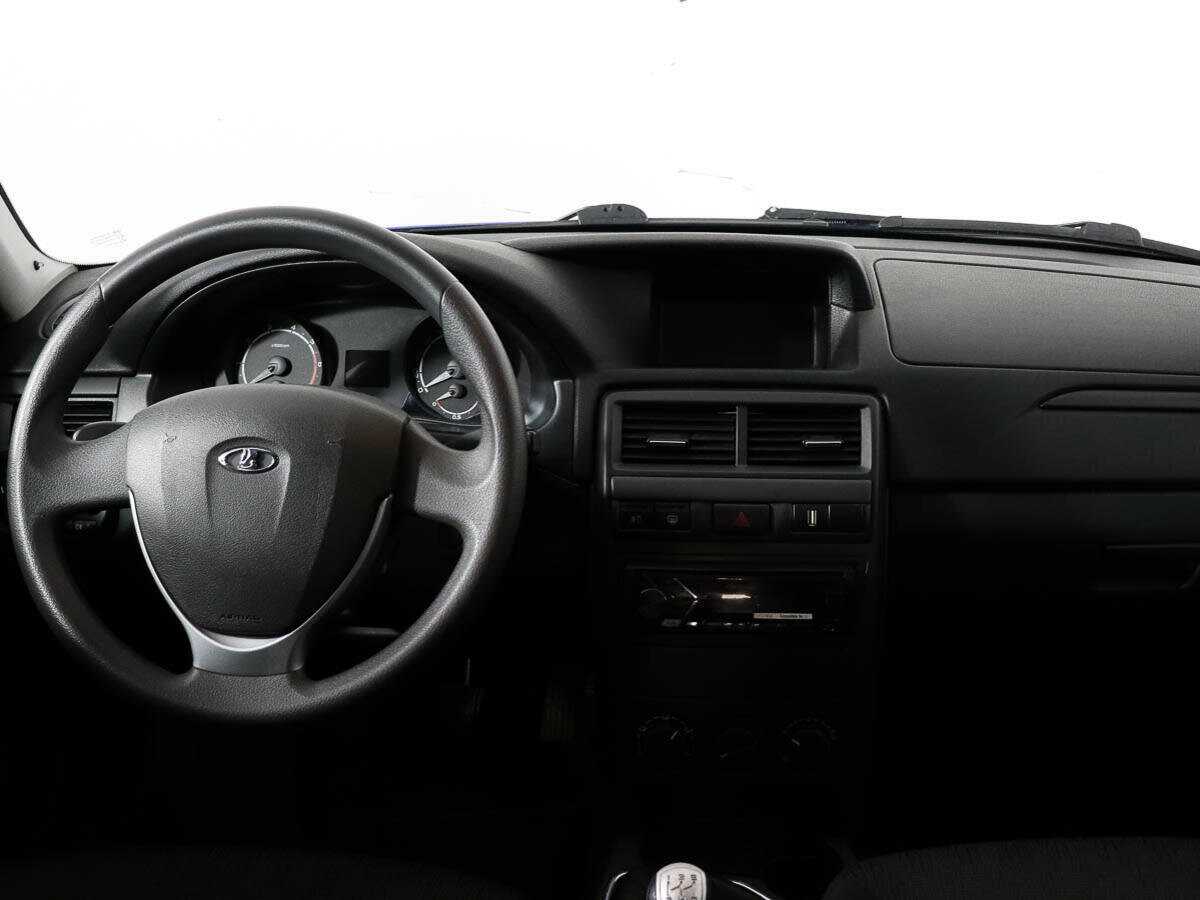 Lada (ВАЗ) Priora, 2017 Фото №10