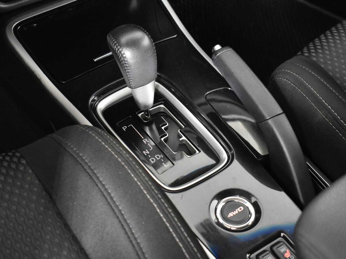 Mitsubishi Outlander, 2017 Фото №16