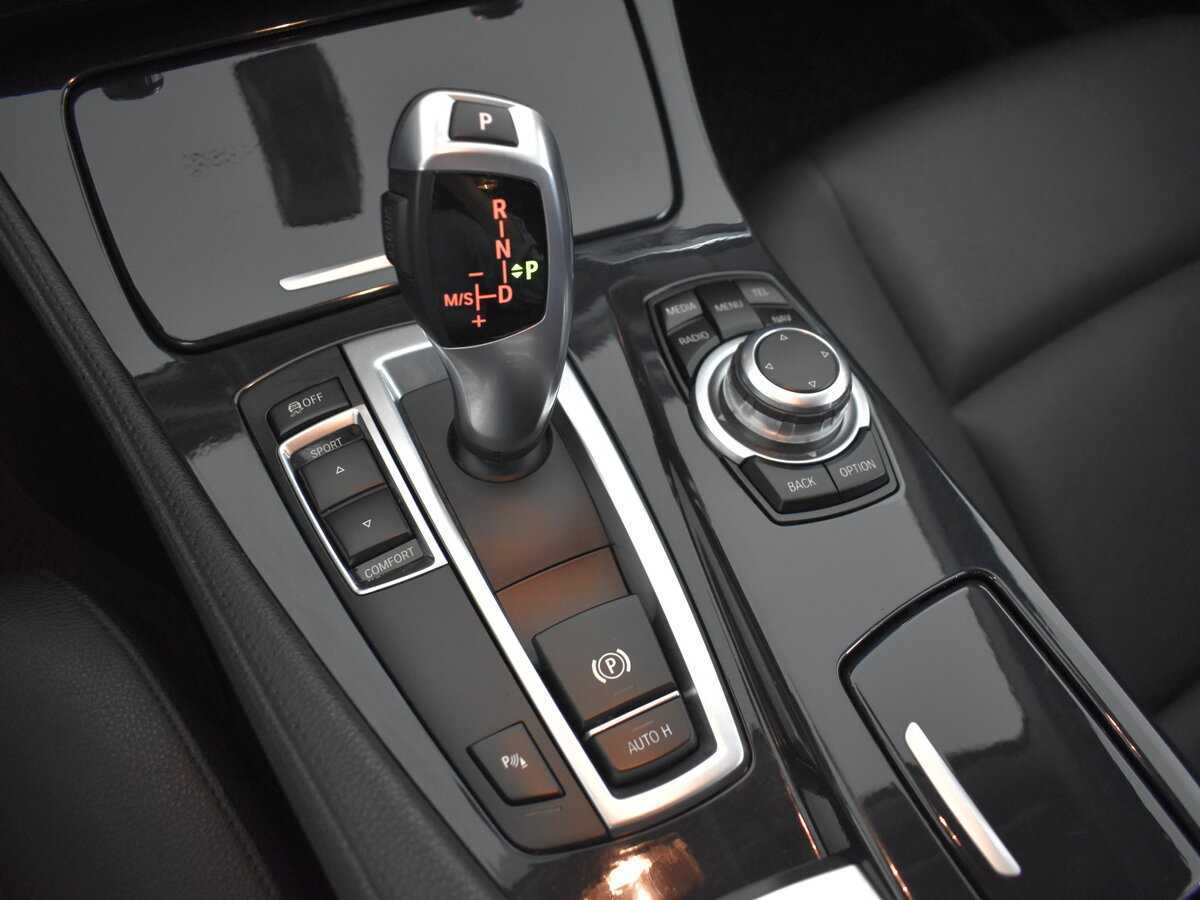 BMW 5 серии 520d, 2016 Фото №14