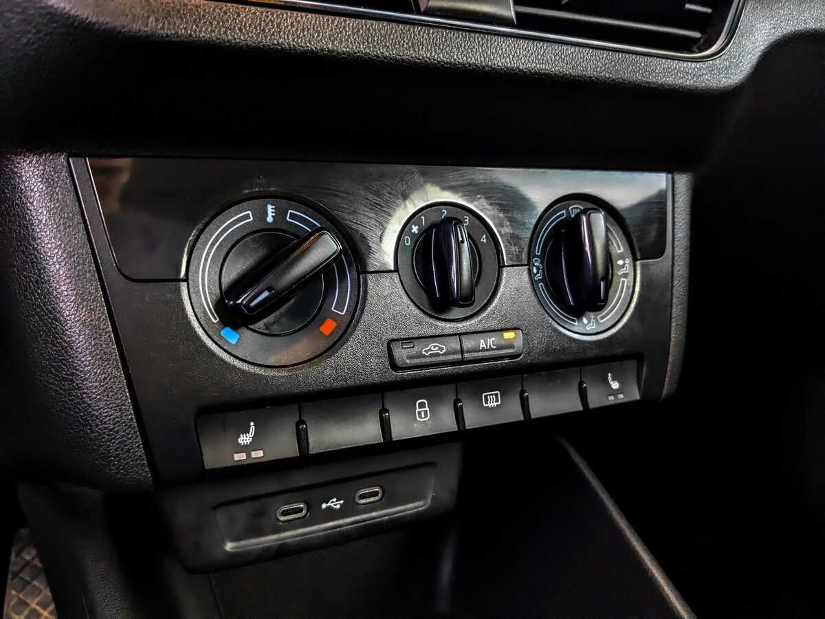 Skoda Rapid, 2021 Фото №21