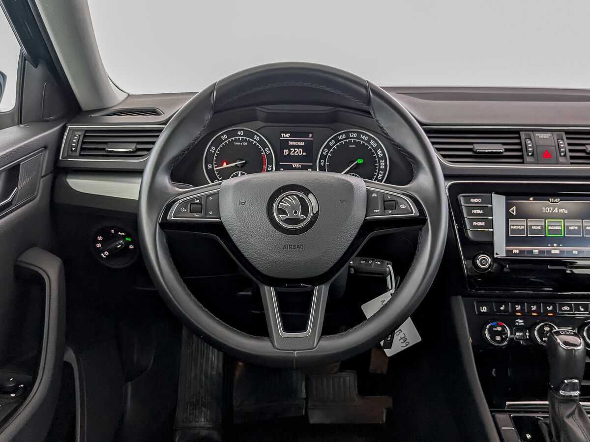 Skoda Superb, 2019 Фото №17