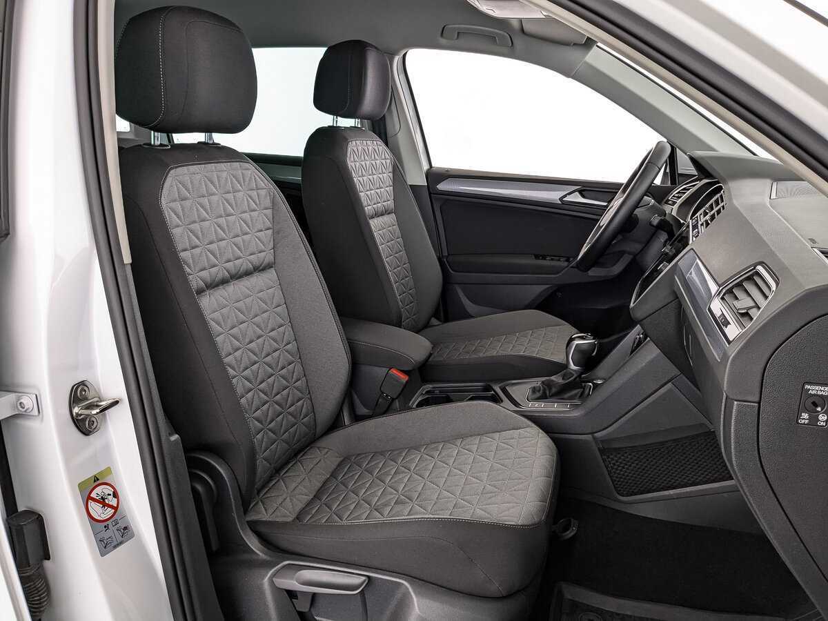 Volkswagen Tiguan, 2021 Фото №20
