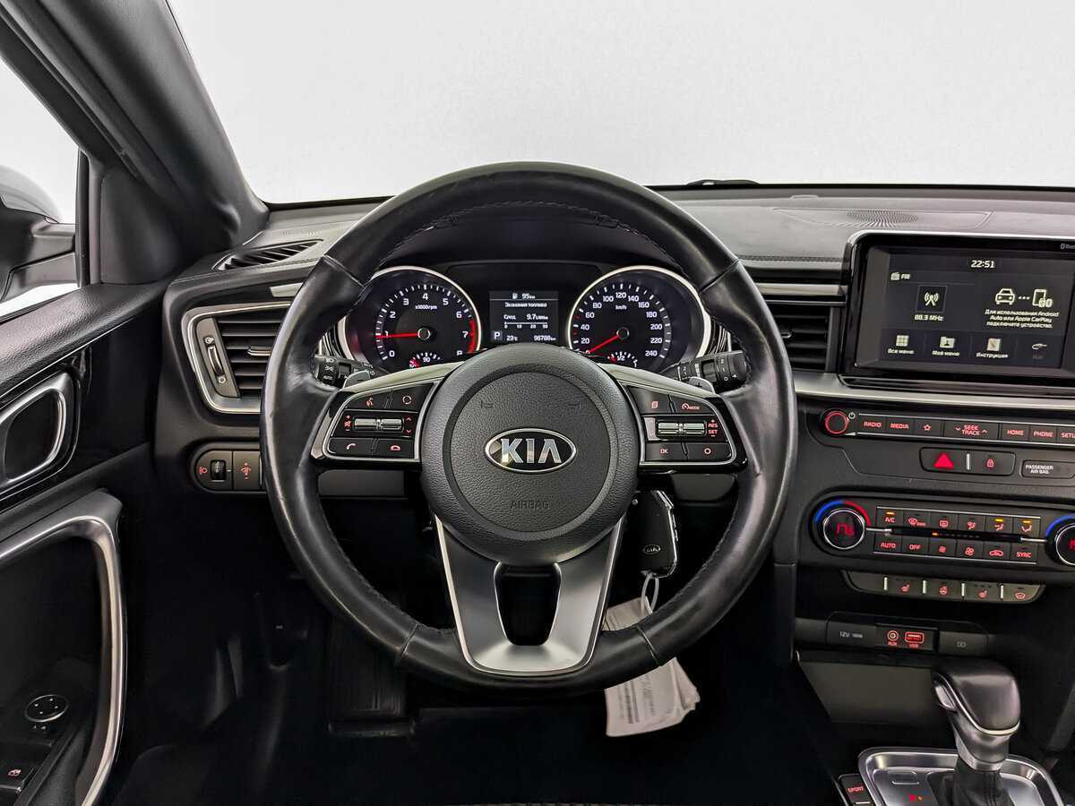 Kia Ceed, 2018 Фото №17