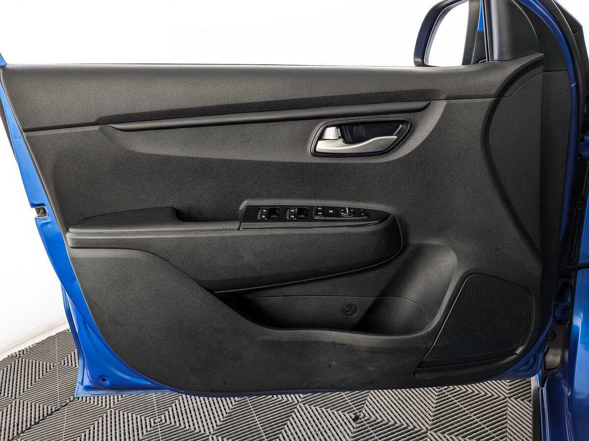 Kia Rio X-Line, 2019 Фото №15