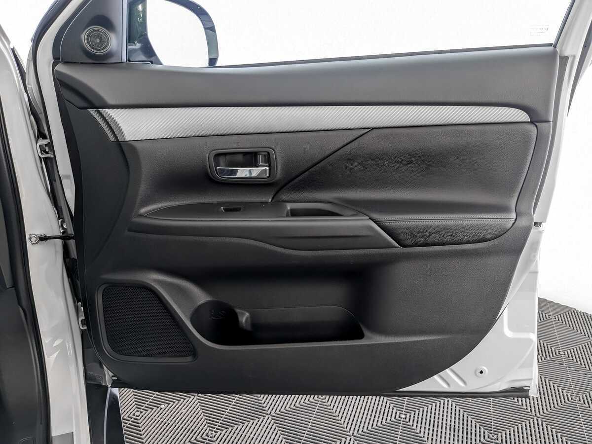 Mitsubishi Outlander, 2014 Фото №21