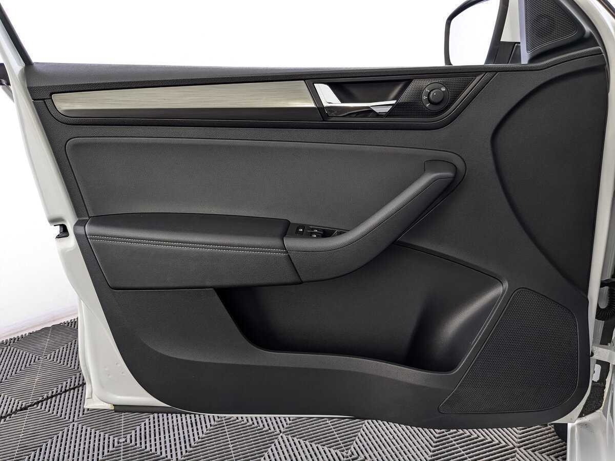 Skoda Rapid, 2018 Фото №15