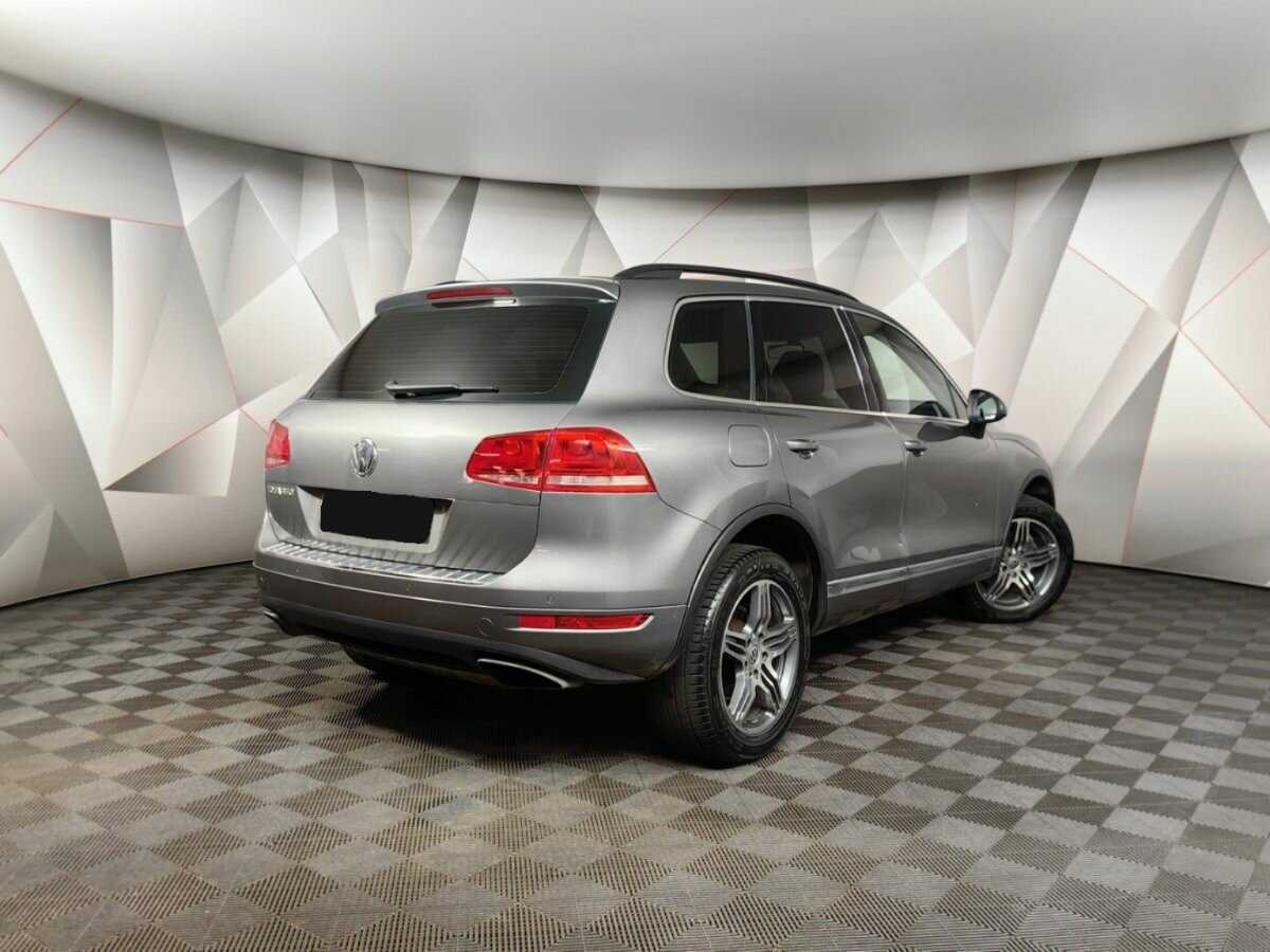 Volkswagen Touareg, 2012 Фото №2