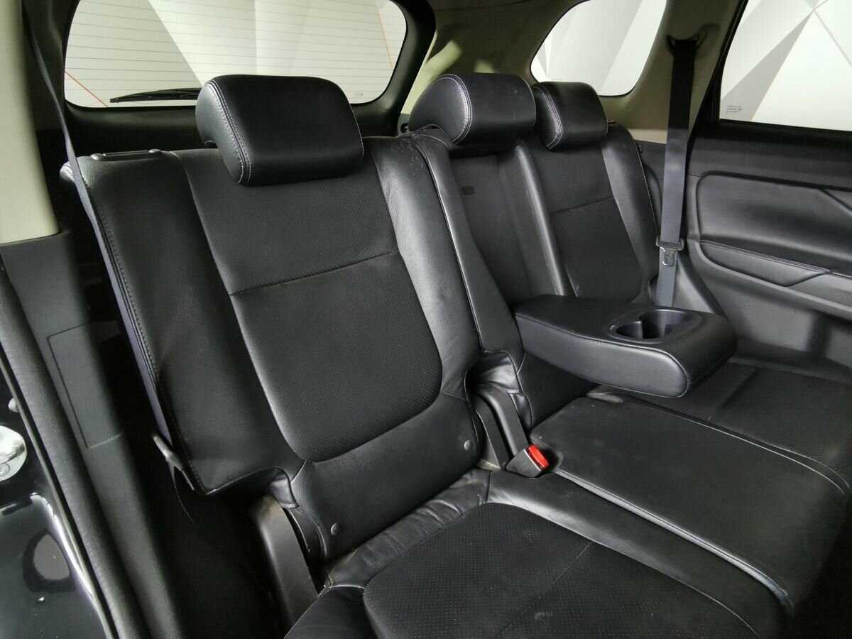 Mitsubishi Outlander, 2014 Фото №12