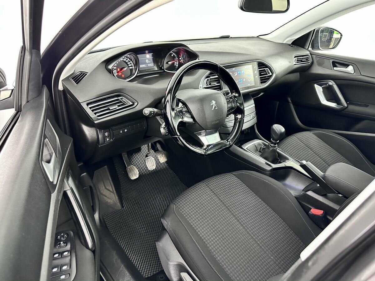 Peugeot 308, 2018 Фото №6