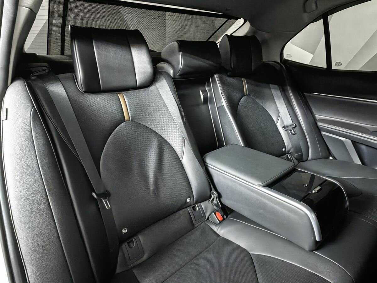 Toyota Camry, 2020 Фото №13