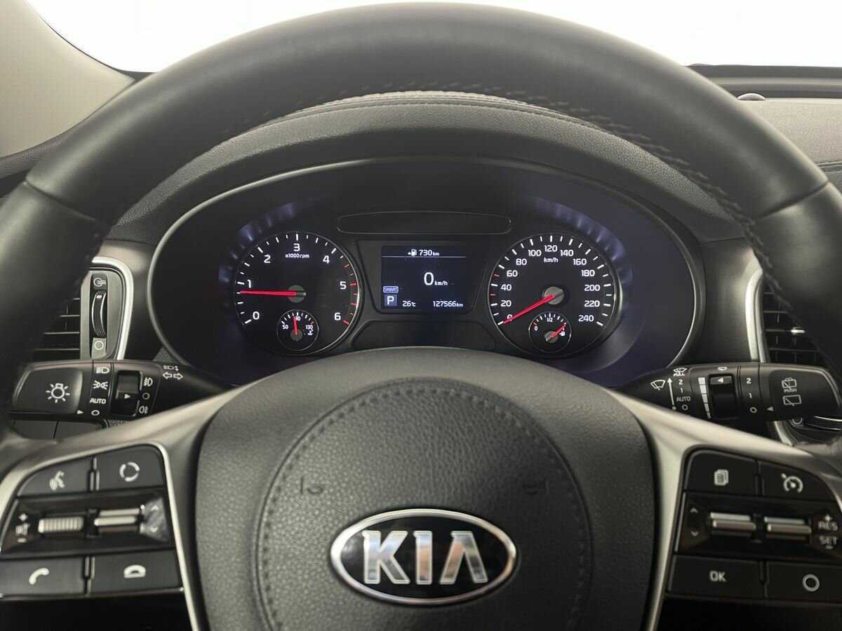 Kia Sorento, 2018 Фото №11