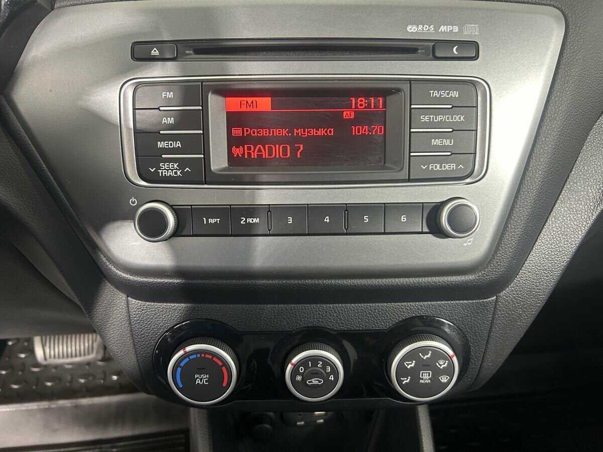 Kia Rio, 2016 Фото №12