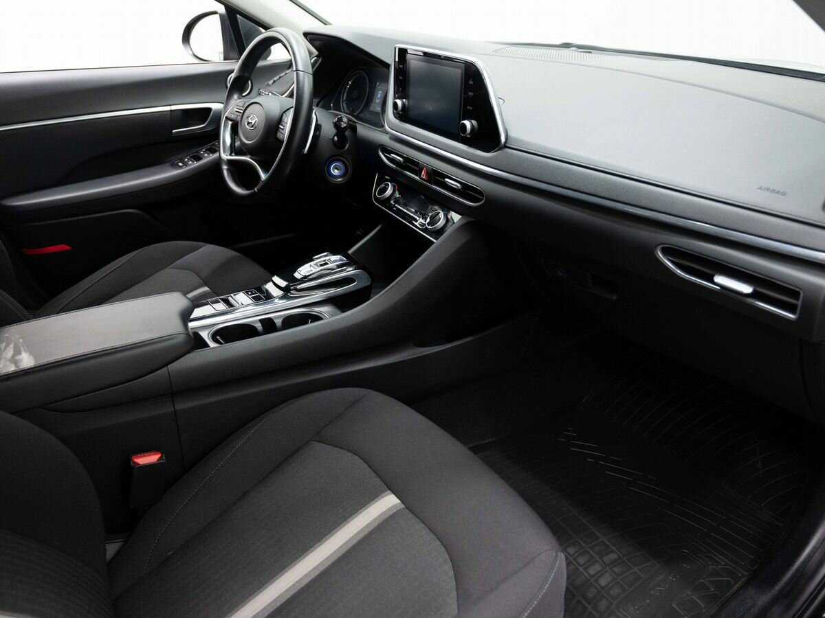 Hyundai Sonata, 2019 Фото №11