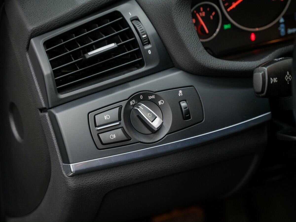 BMW X3 28i xDrive, 2013 Фото №18