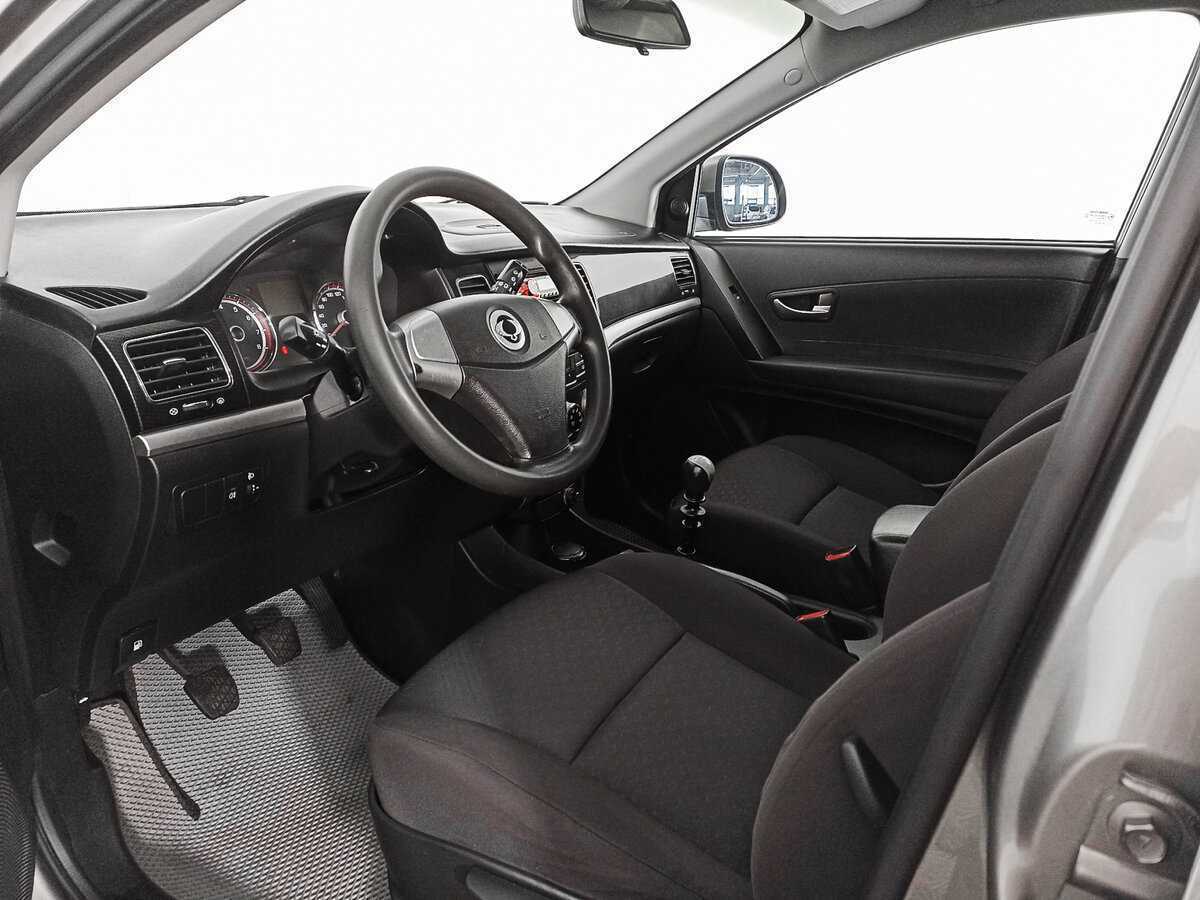 SsangYong Actyon, 2013 Фото №13