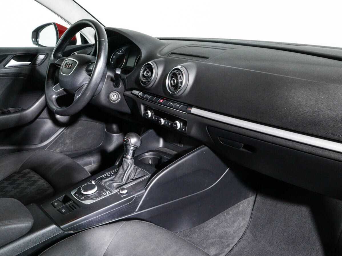 Audi A3, 2013 Фото №9