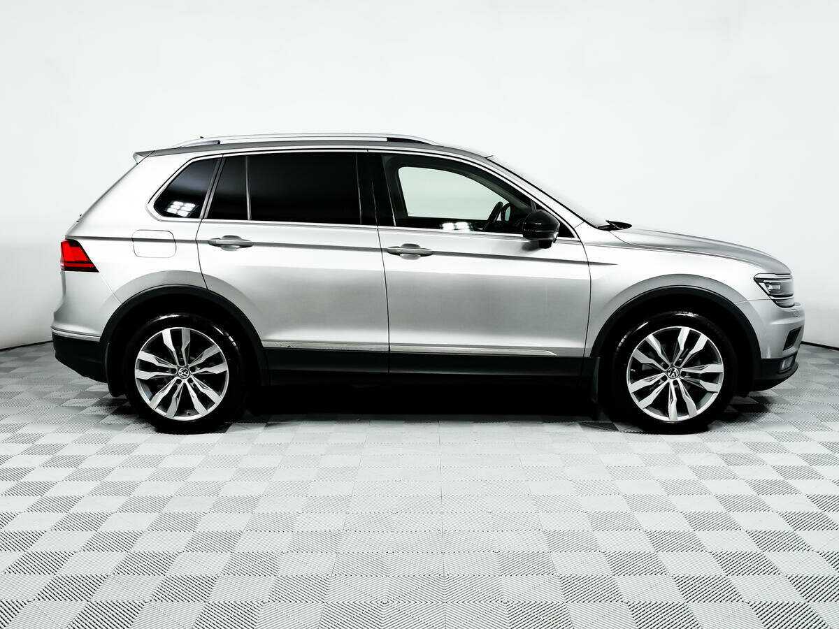 Volkswagen Tiguan, 2019 Фото №4