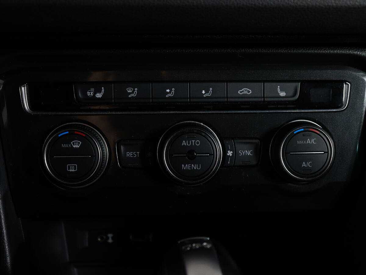 Volkswagen Tiguan, 2017 Фото №21