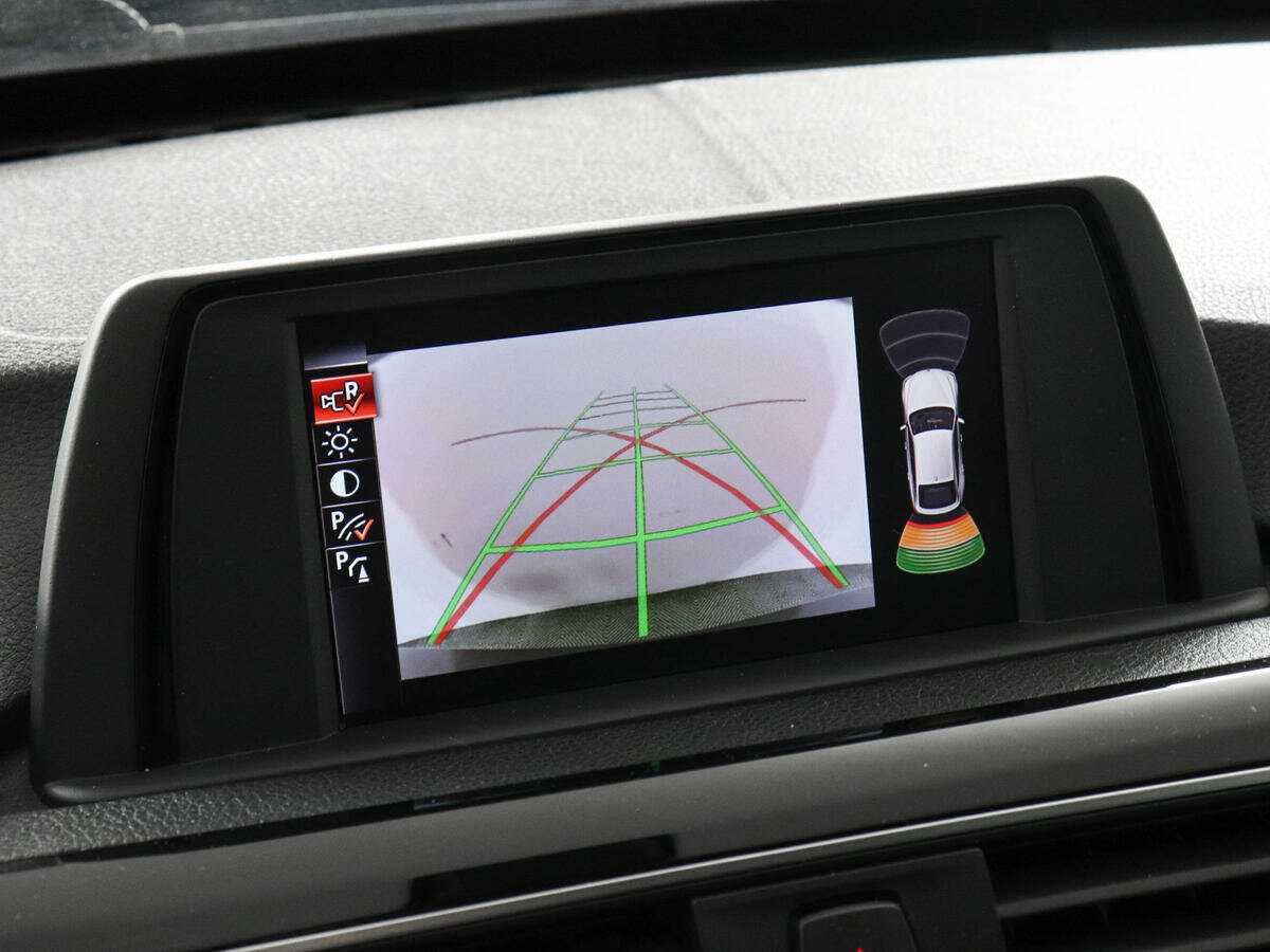 BMW 3 серии Gran Turismo 320i xDrive, 2016 Фото №16