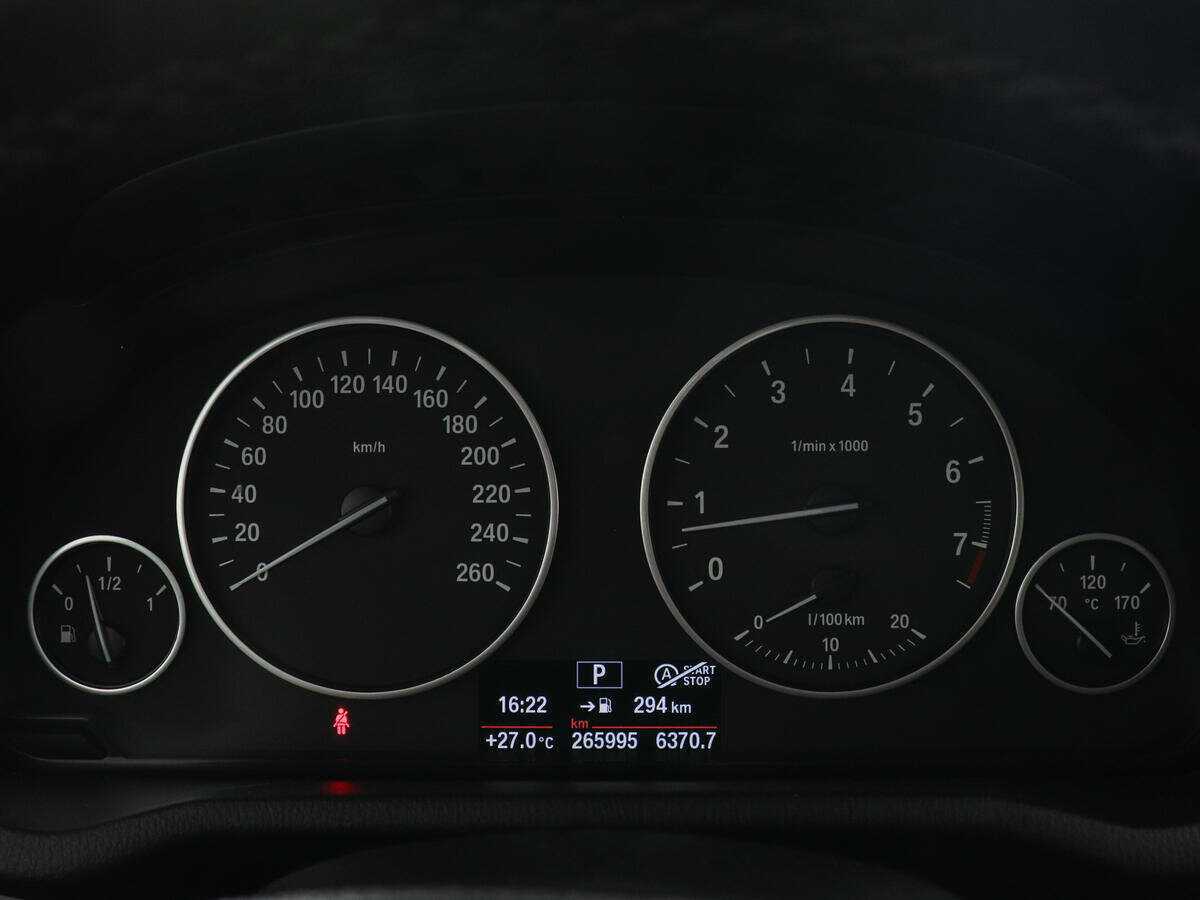 BMW X3 20i xDrive, 2012 Фото №11