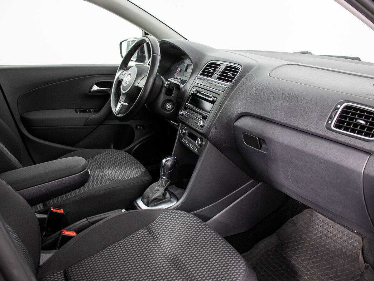 Volkswagen Polo, 2012 Фото №9