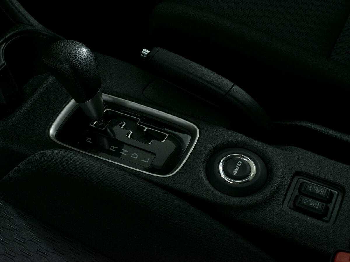 Mitsubishi Outlander, 2012 Фото №16