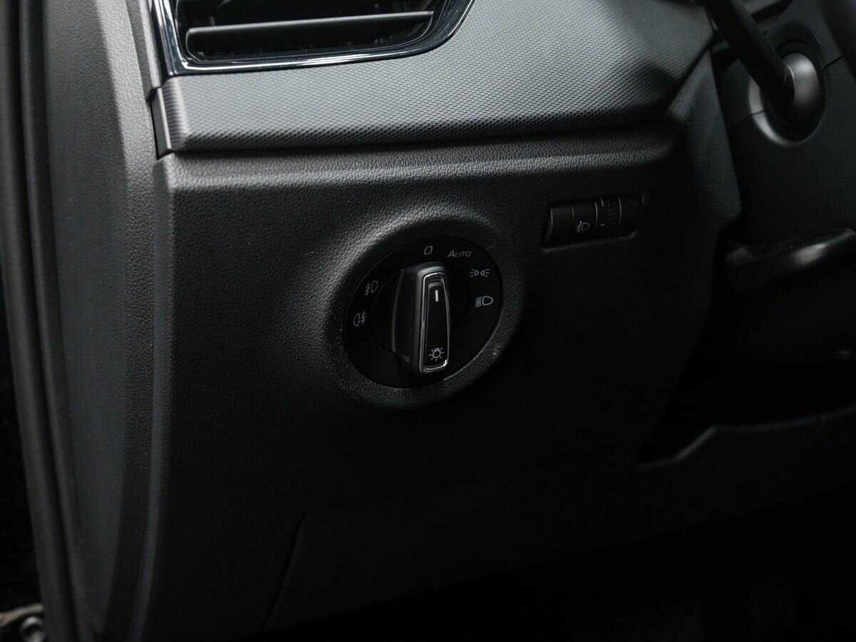 Skoda Rapid, 2022 Фото №16