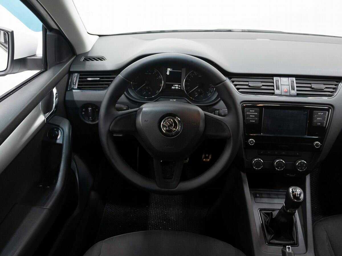 Skoda Octavia, 2018 Фото №15