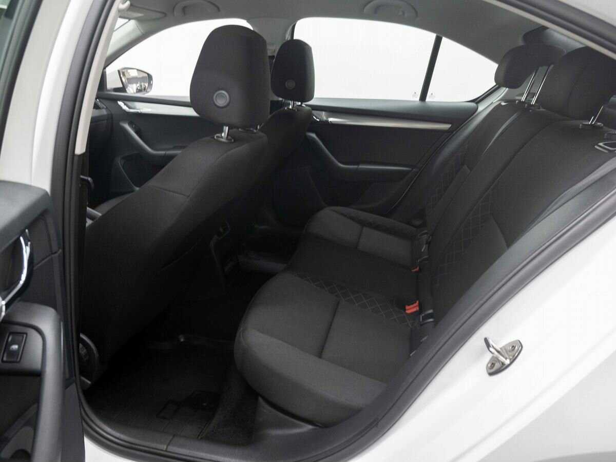 Skoda Octavia, 2019 Фото №11