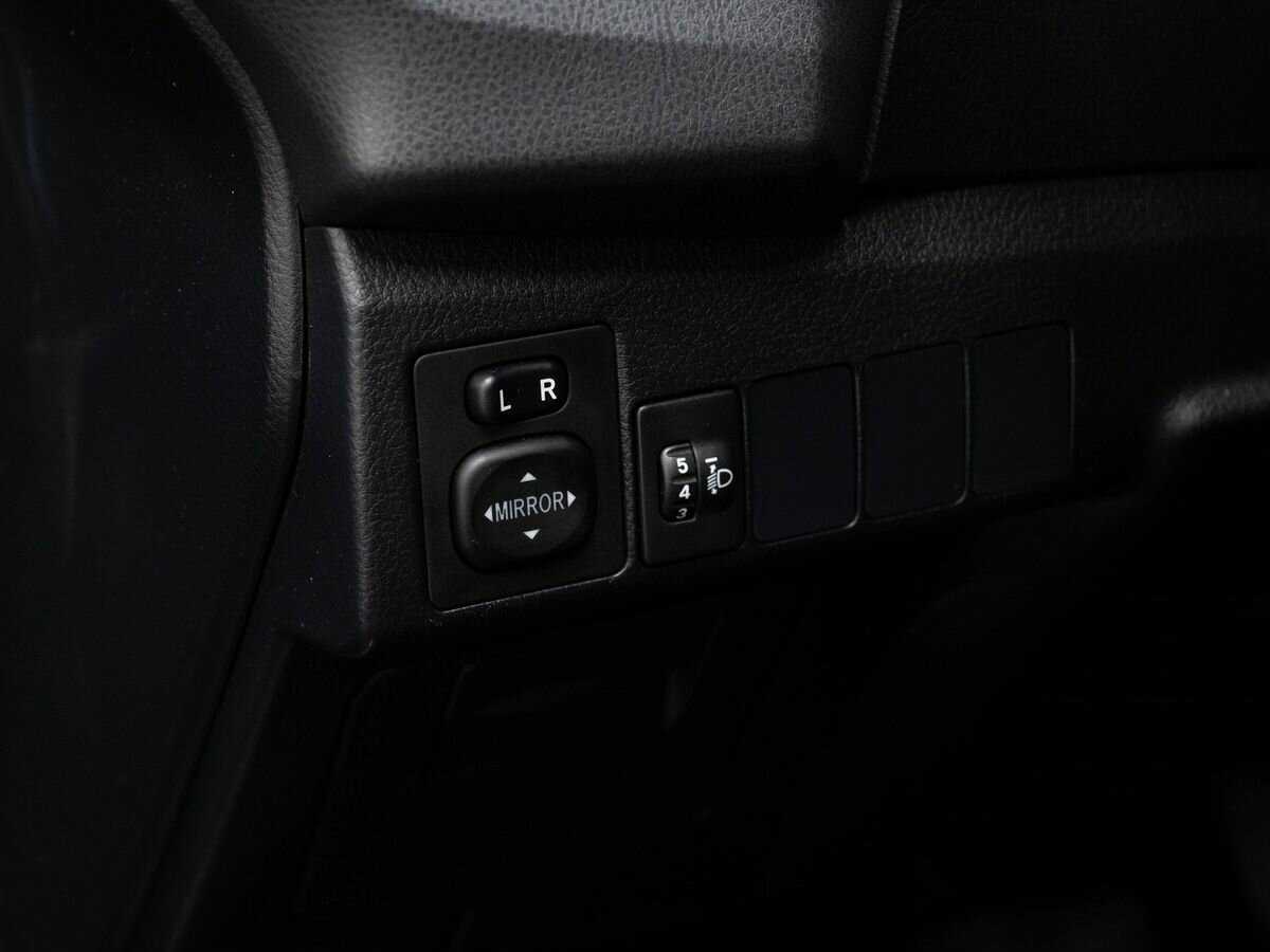 Toyota Corolla, 2015 Фото №17