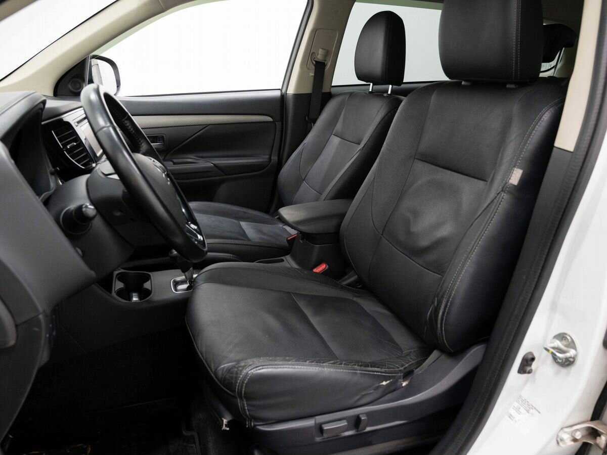 Mitsubishi Outlander, 2015 Фото №10