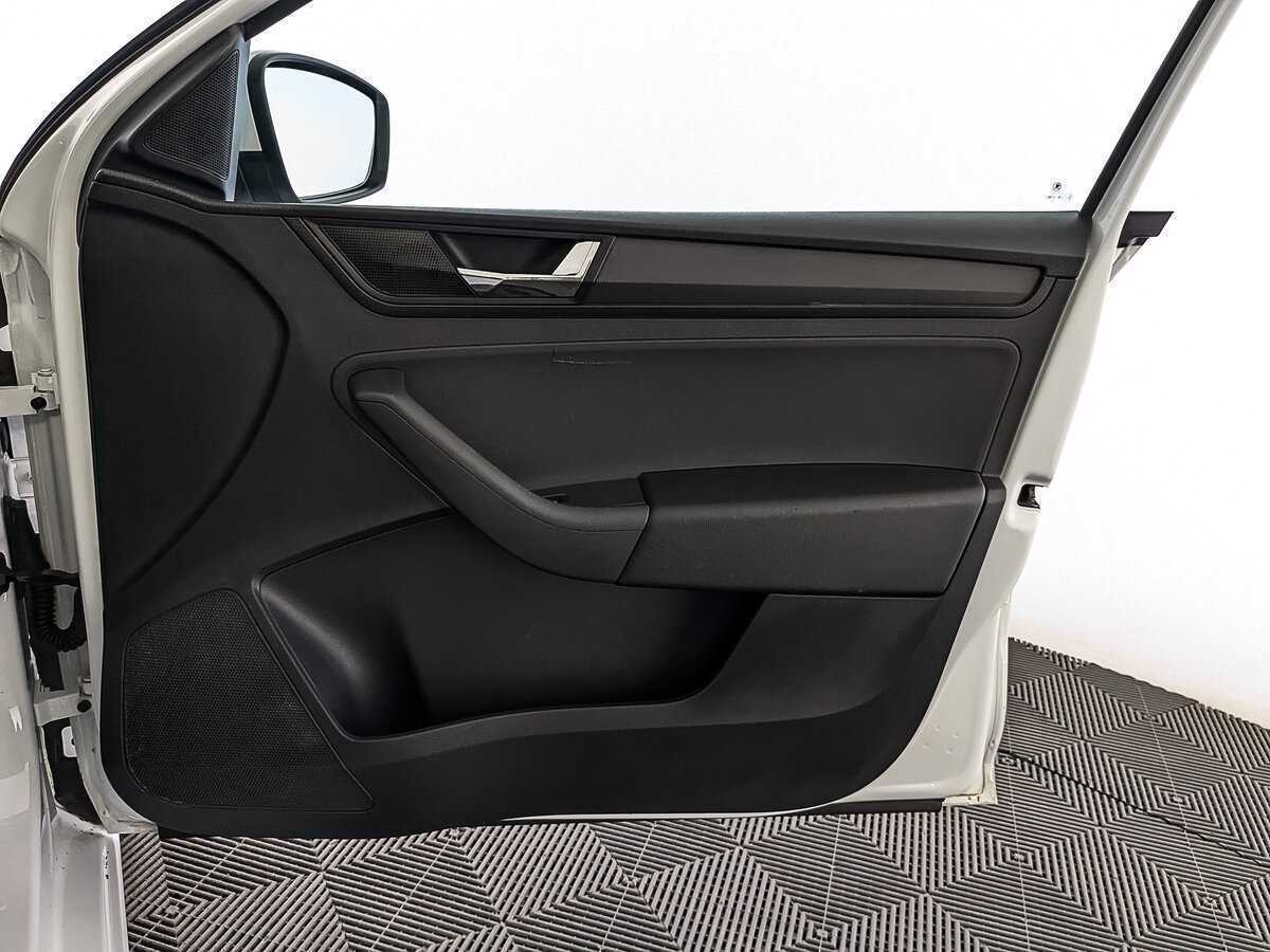 Skoda Rapid, 2019 Фото №22