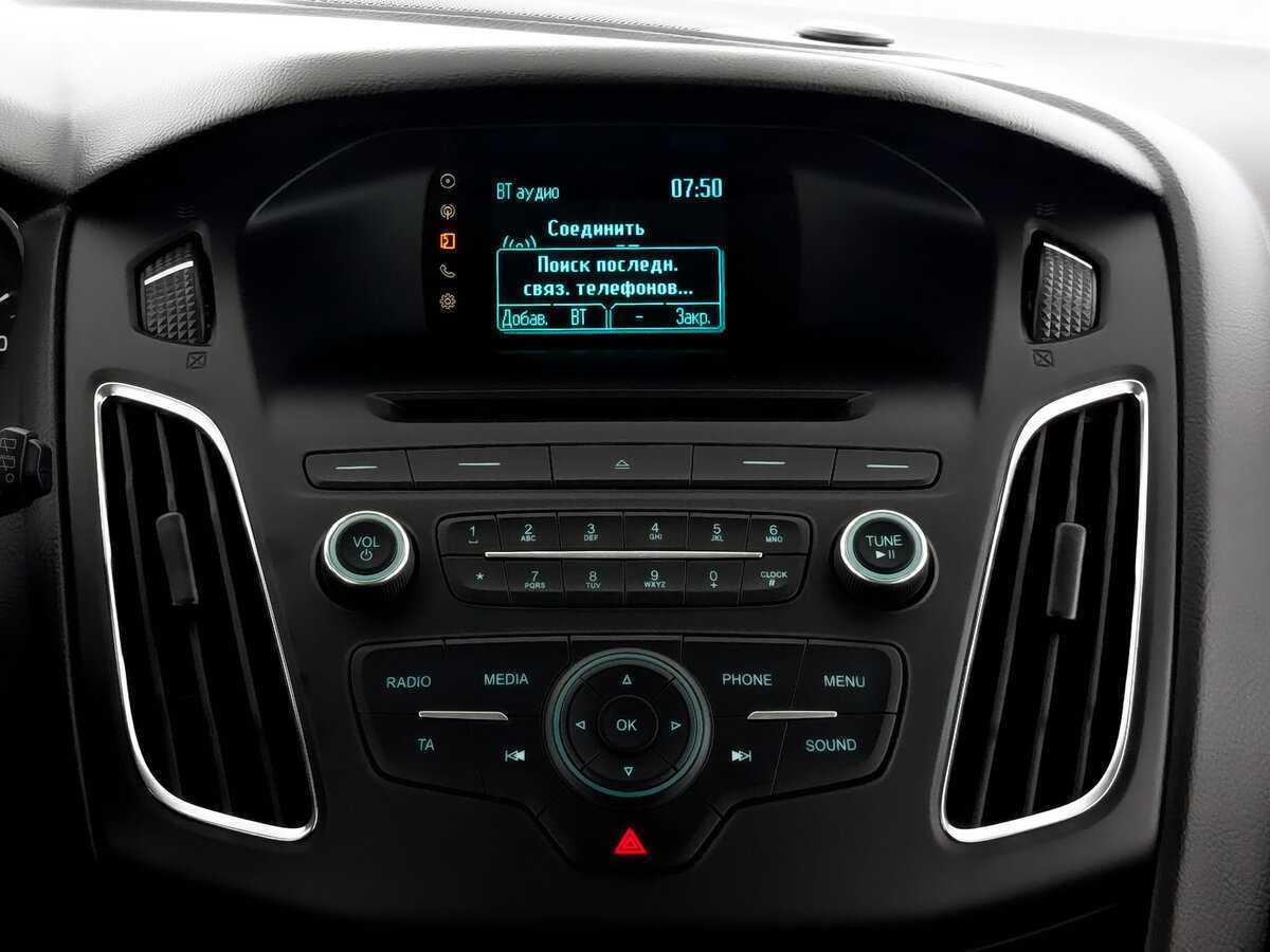 Ford Focus, 2018 Фото №15