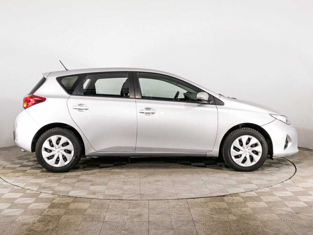 Toyota Auris, 2013 Фото №4