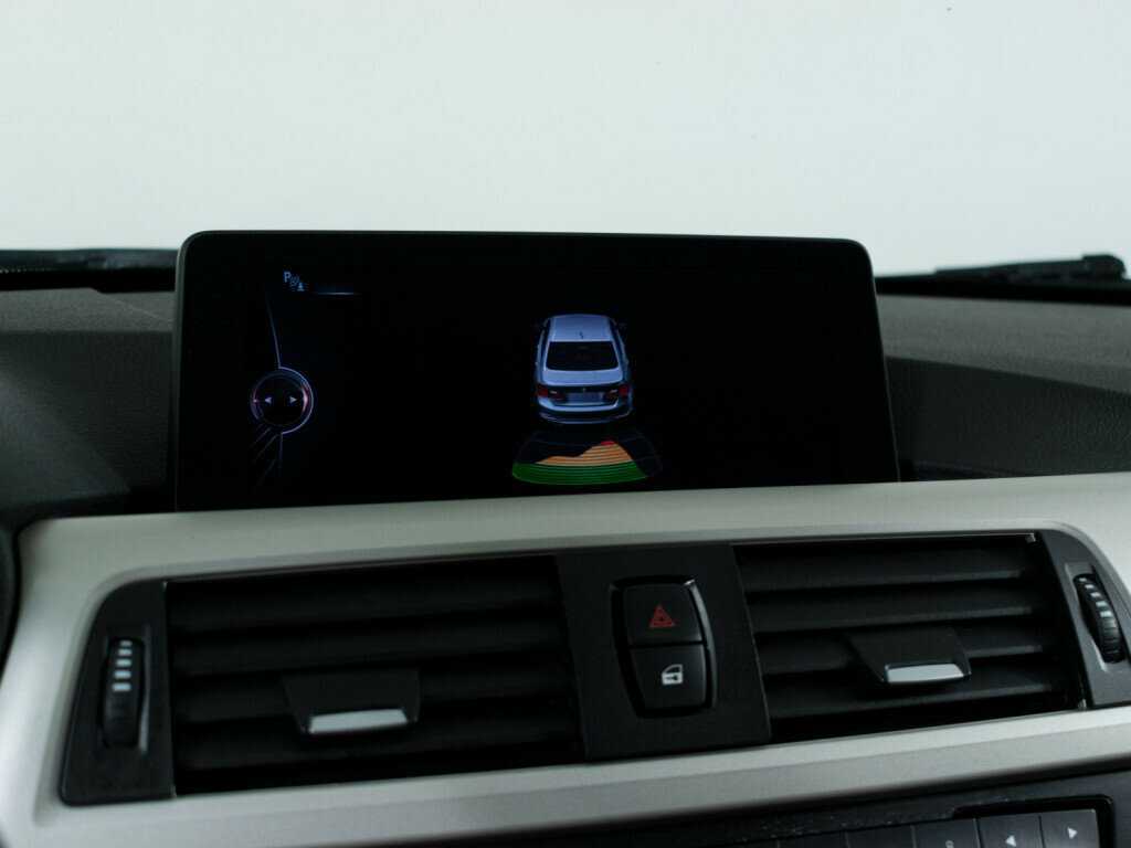 BMW 3 серии 316i, 2014 Фото №15