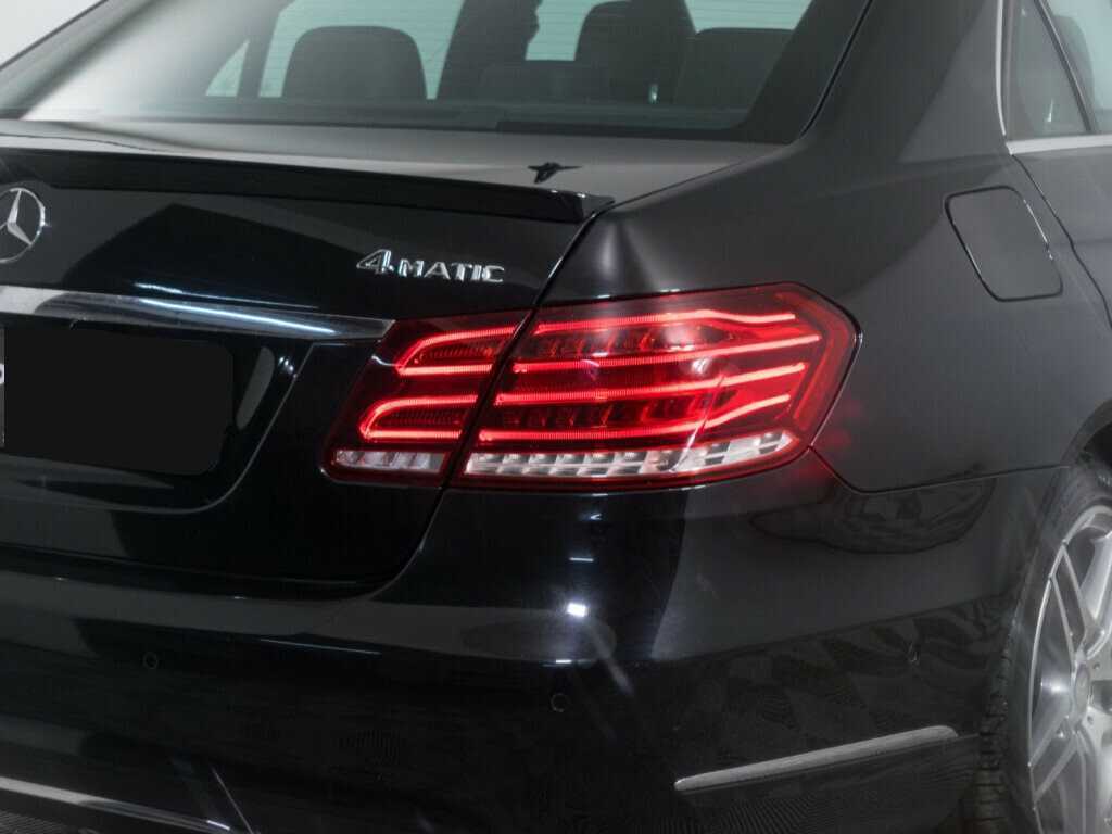 Mercedes-Benz E-Класс 300, 2013 Фото №18