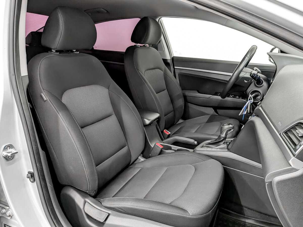 Hyundai Elantra, 2017 Фото №21