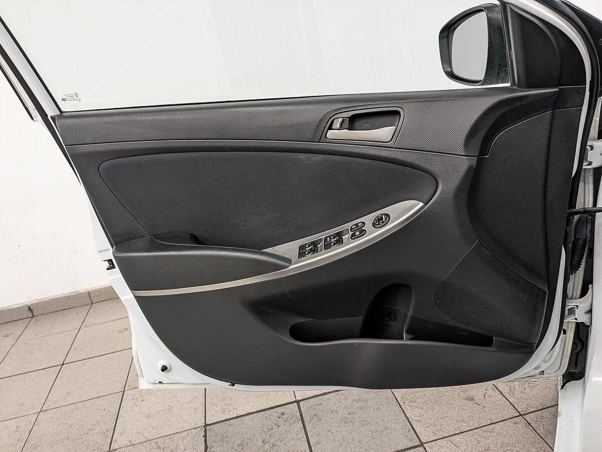 Hyundai Solaris, 2015 Фото №17