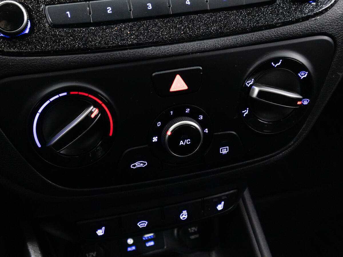 Hyundai Solaris, 2018 Фото №16