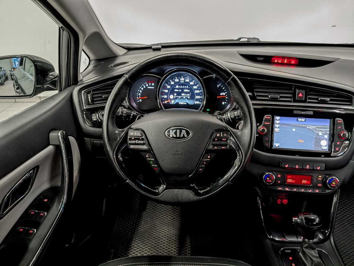 Kia Ceed, 2018 Фото №21