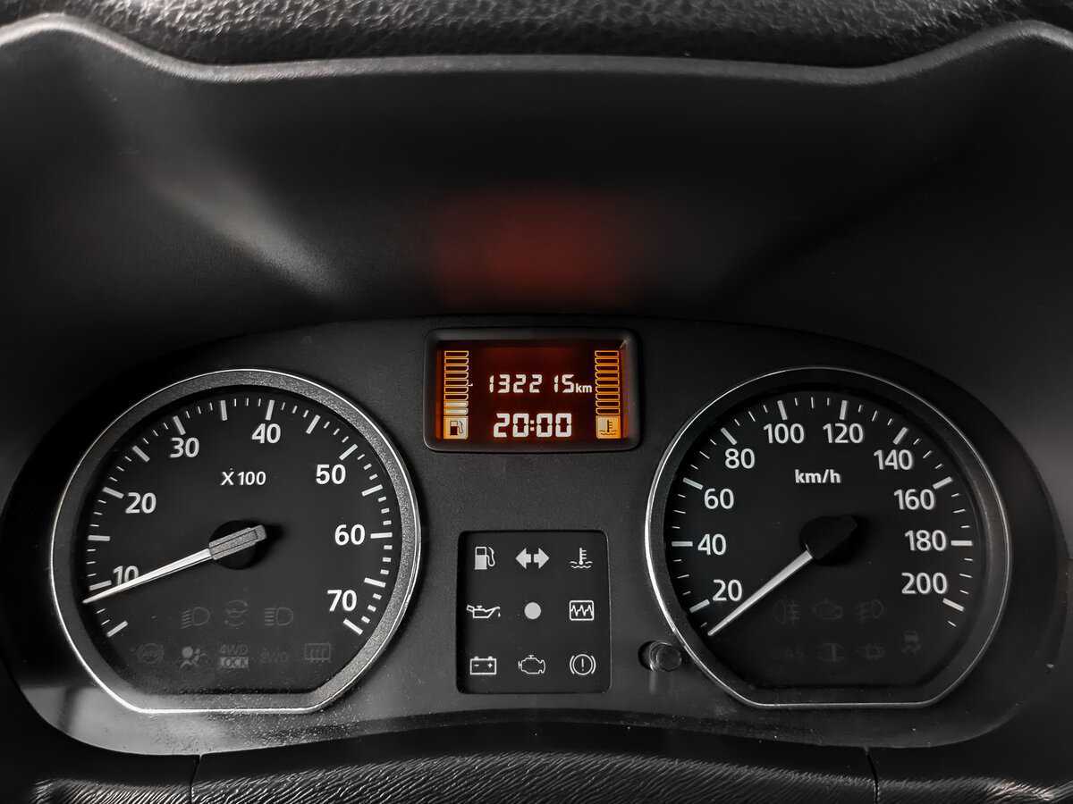 Nissan Terrano, 2015 Фото №14