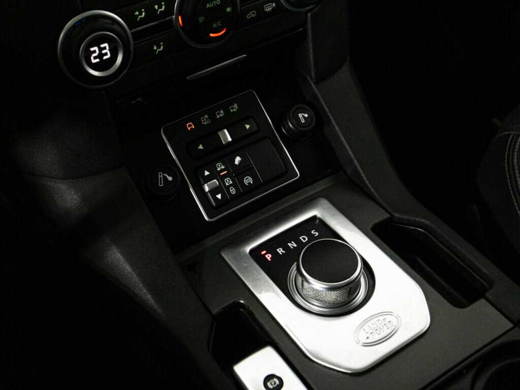 Land Rover Discovery, 2016 Фото №16