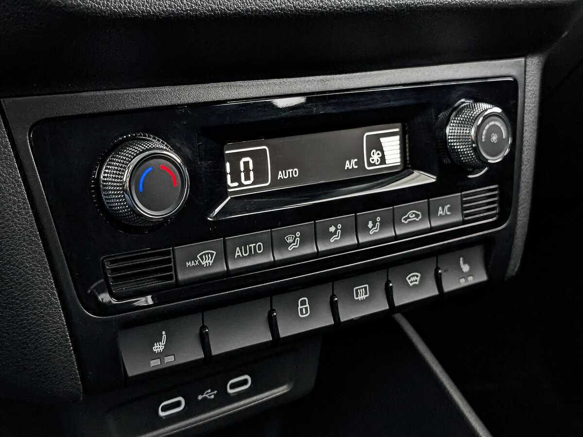 Skoda Rapid, 2020 Фото №22